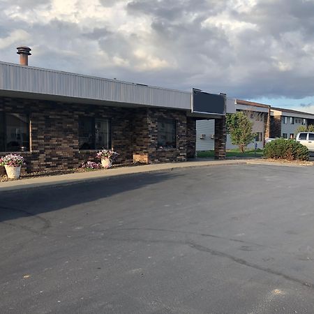 Oyo Hotel Glendive - Yellowstone River Bagian luar foto