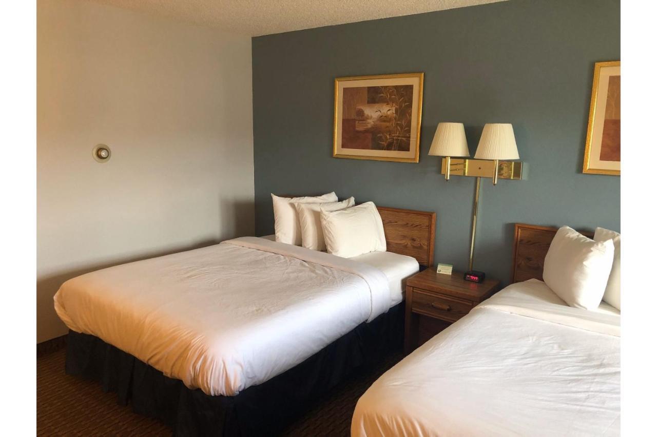 Oyo Hotel Glendive - Yellowstone River Bagian luar foto