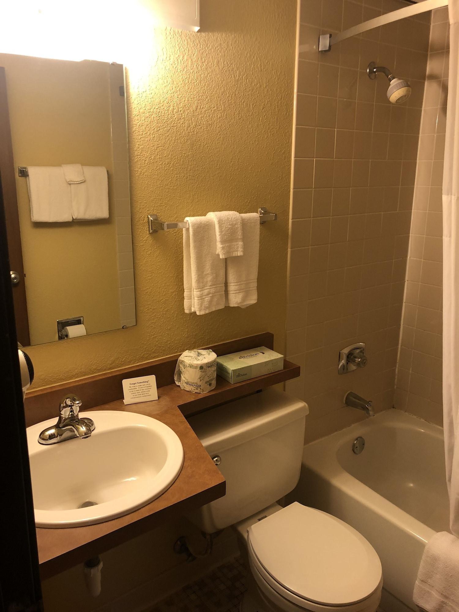 Oyo Hotel Glendive - Yellowstone River Bagian luar foto