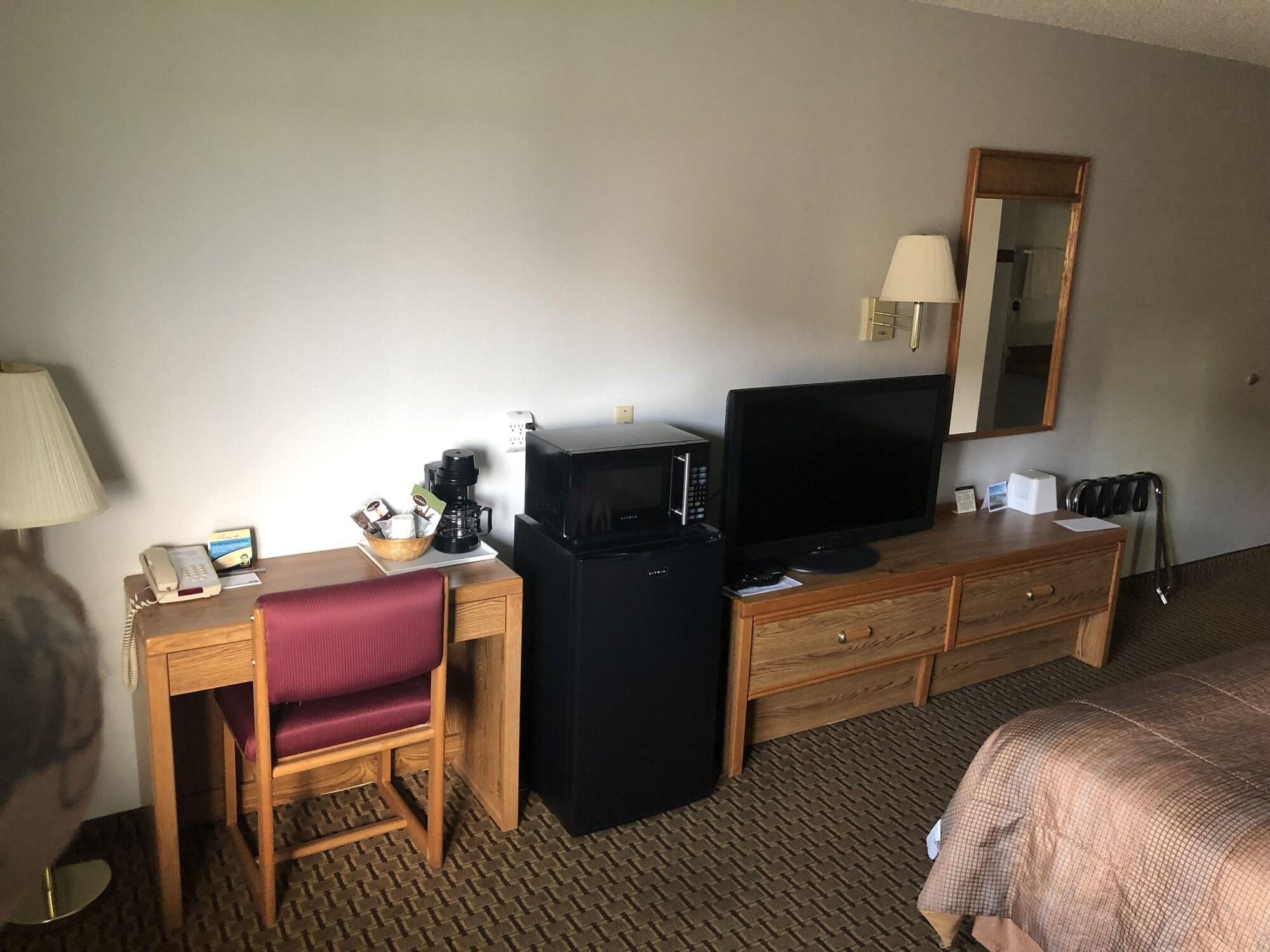 Oyo Hotel Glendive - Yellowstone River Bagian luar foto