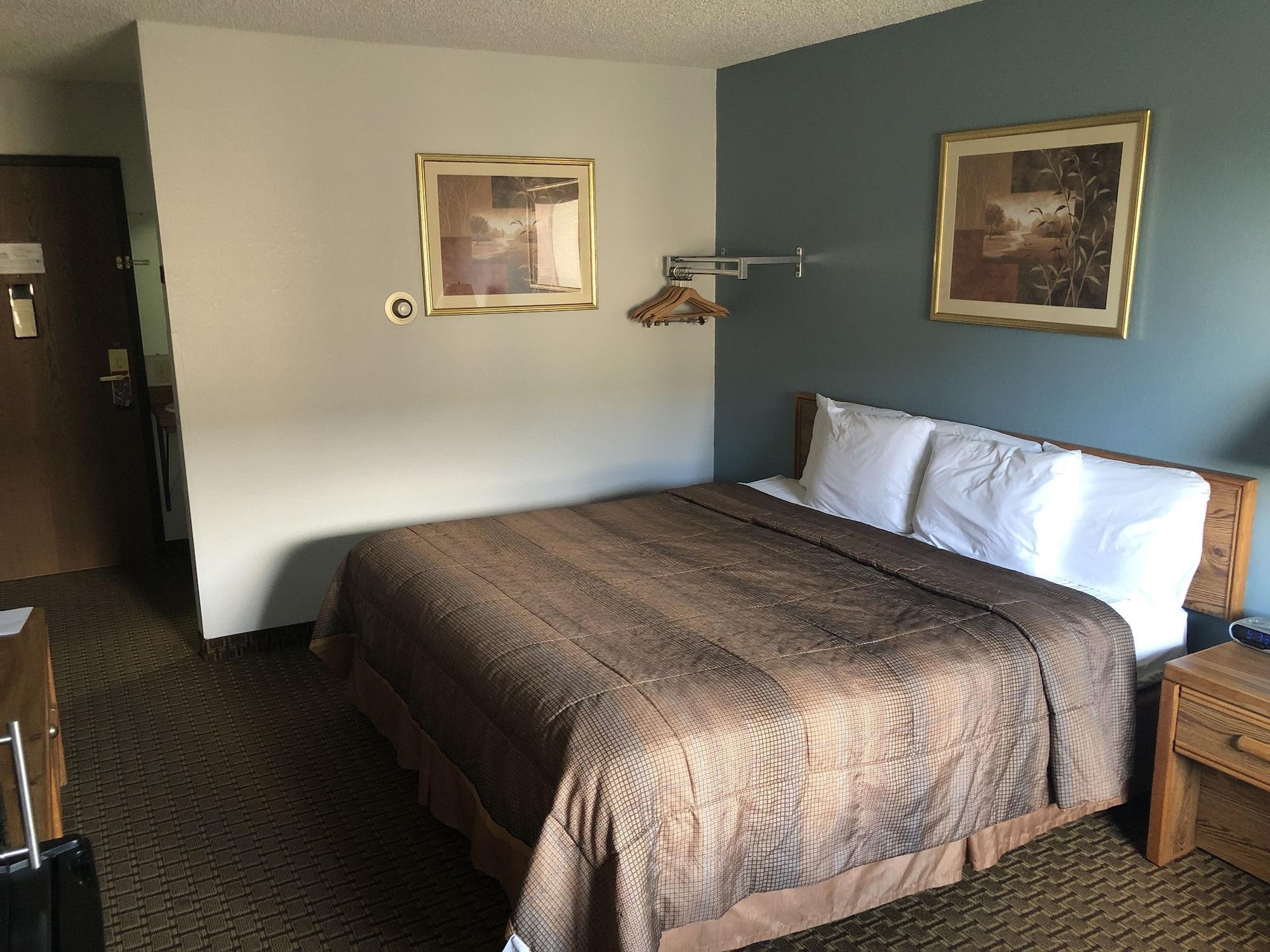 Oyo Hotel Glendive - Yellowstone River Bagian luar foto