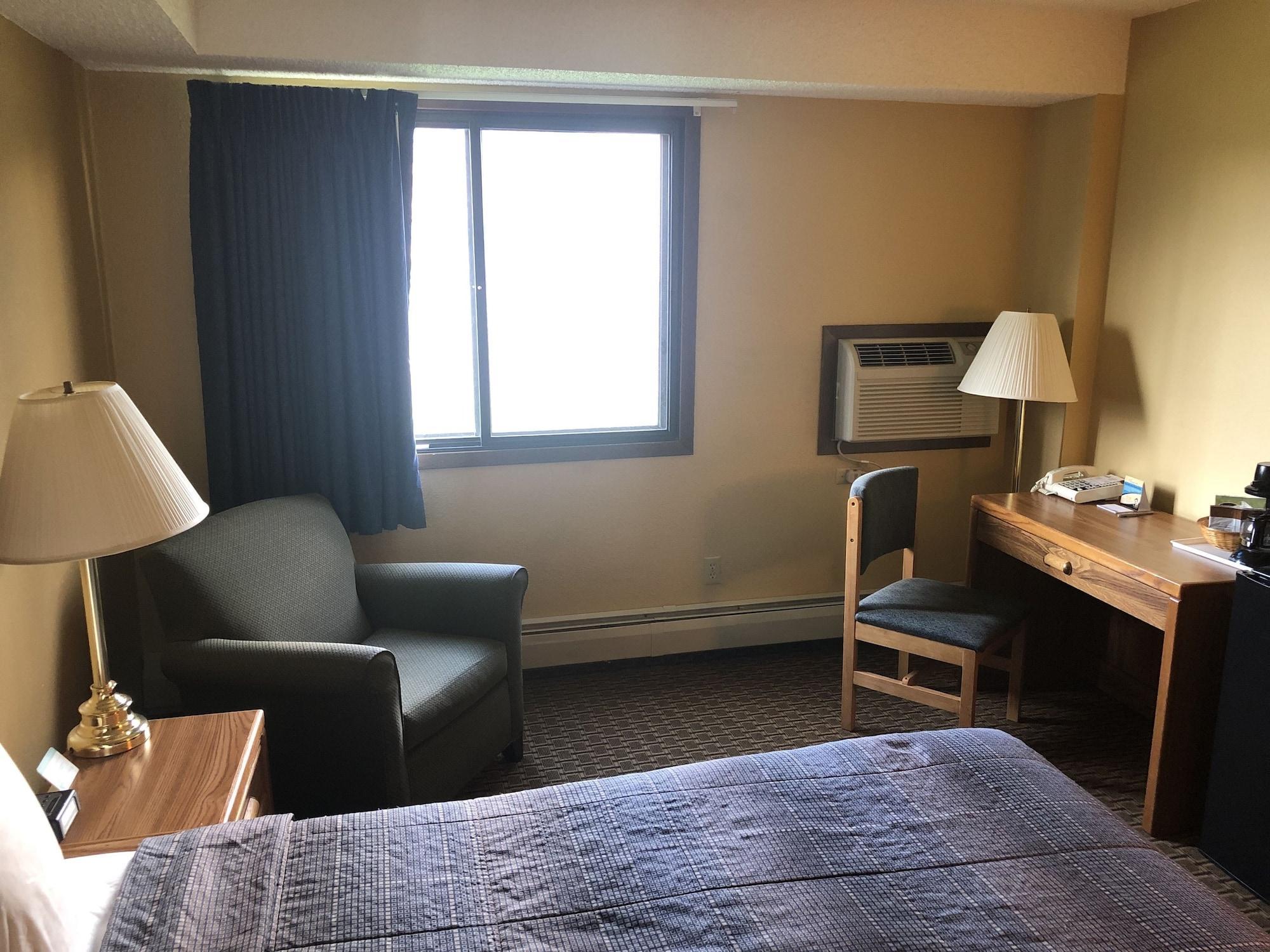 Oyo Hotel Glendive - Yellowstone River Bagian luar foto