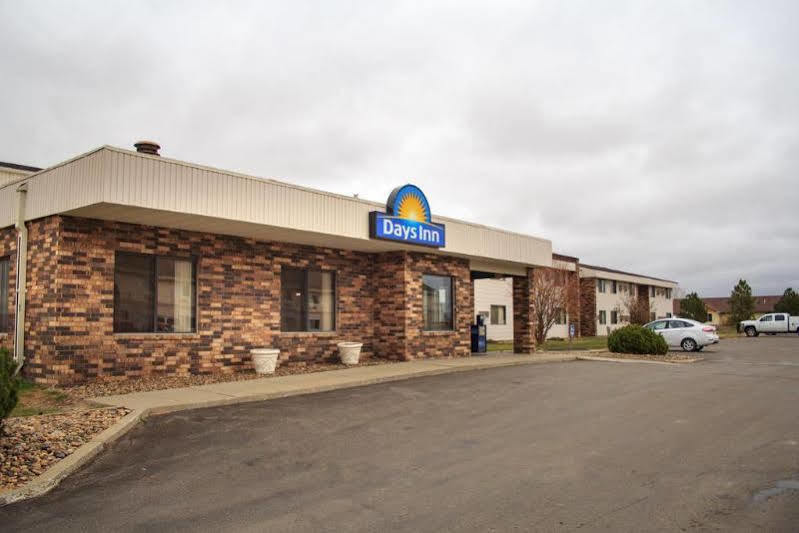 Oyo Hotel Glendive - Yellowstone River Bagian luar foto